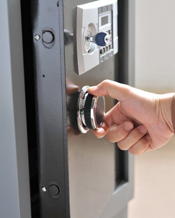 Lock Key Store Chicago, IL 312-288-7677 Lock Key Store Chicago, IL 312-288-7677