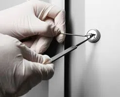 Lock Key Store Chicago, IL 312-288-7677 - 14-Eviction-Locksmith